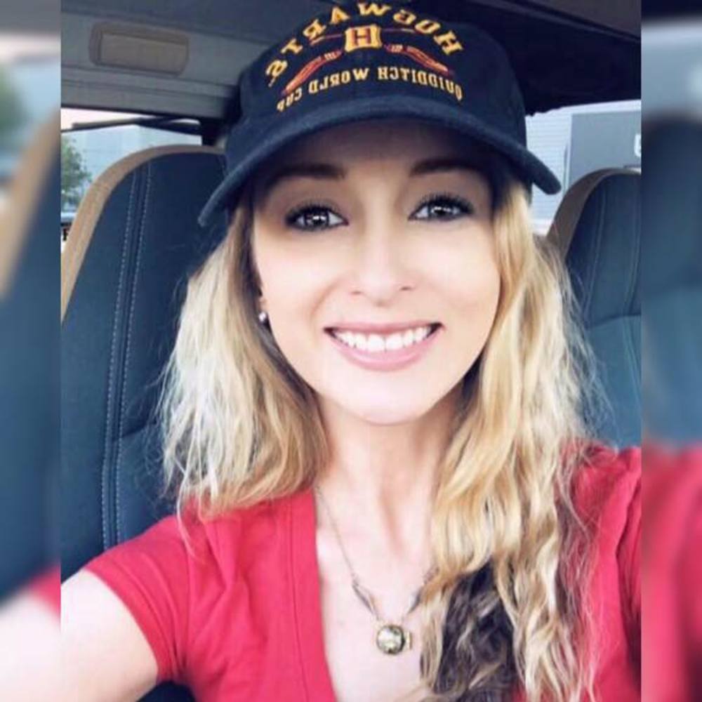 Meet your Posher, Delana